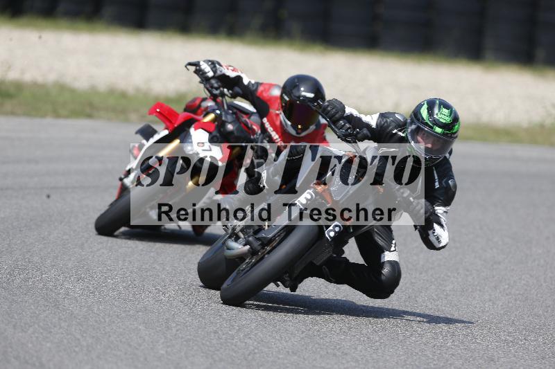 /49 26.08.2025 Cornu Master School ADR/rot-rouge/38